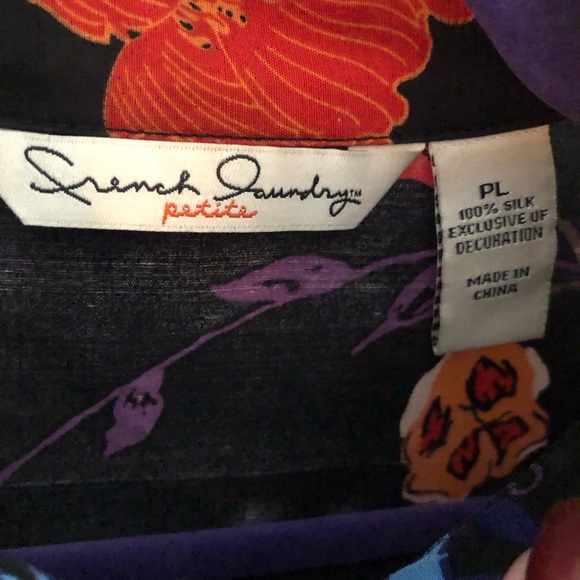 French Laundry Black Floral Silk Women’s Button Down - Picture 3 of 12